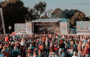 Wrexham Sausage & Cider Festival - crowd